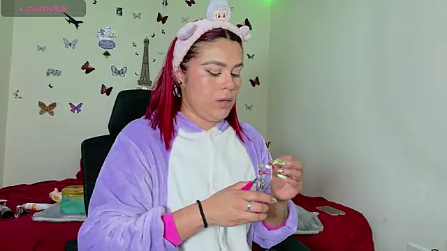 Sophie new25 online show from 04-29-26, 11:36