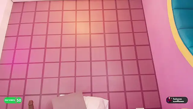 Snapshot of LissMonroe chatting on 10-20-25, 10:49 LissMonroe online show from 10-20-25, 10:49