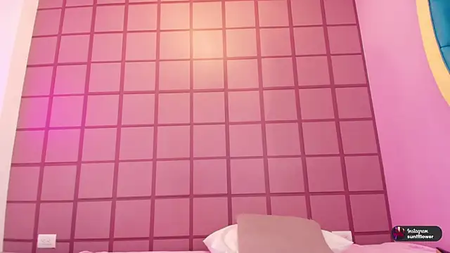 Snapshot of LissMonroe chatting on 11-21-25, 10:36 LissMonroe online show from 11-21-25, 10:36