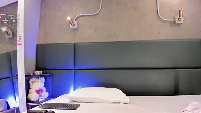 LissMonroe online show from 04-06-26, 10:49