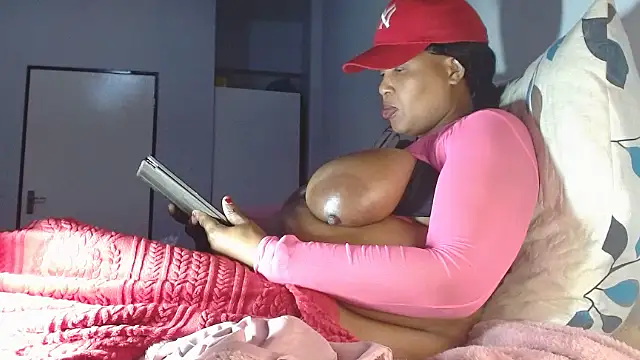 Snapshot of bubblendz1988 chatting on 11-20-25, 05:56 bubblendz1988 online show from 11-20-25, 05:56