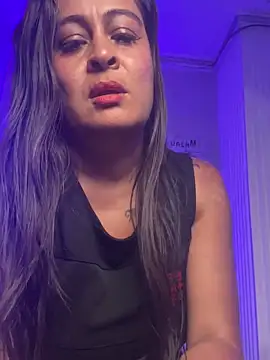 Lili  taylor online show from 03-13-25, 11:05