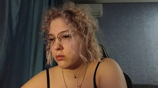 HotBrandyX online show from 04-09-26, 01:16