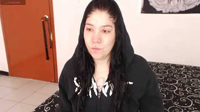 sharonnleon online show from 06-09-26, 01:23