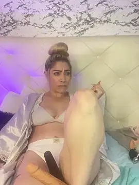 viktoria davis  online show from 02-19-25, 12:46