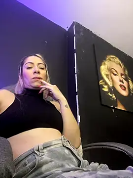 viktoria davis  online show from 09-13-25, 11:04