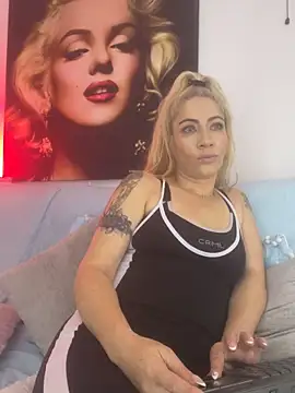viktoria davis  online show from 06-11-26, 12:32