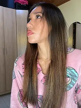 zoe storm online show from 04-17-26, 11:41