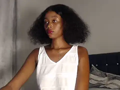 NairobiDazelle online show from 02-17-25, 08:58