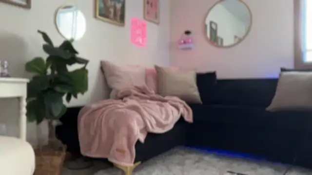 Snapshot of Officiallyonlytams chatting on 01-17-26, 08:12 Officiallyonlytams online show from 01-17-26, 08:12