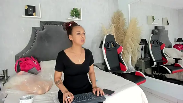 DalayMoore online show from 07-13-26, 08:11