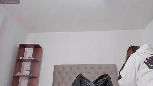 Dayana  Ospina online show from 02-11-25, 07:27