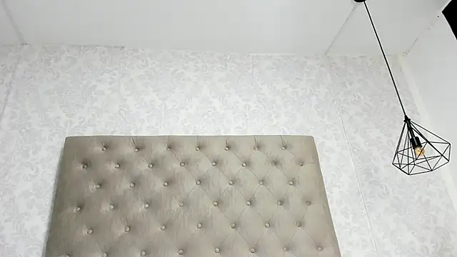 Dayana  Ospina online show from 10-09-25, 08:51