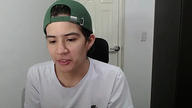 Snapshot of Dha_lia0 chatting on 01-23-25, 09:18 Dha lia0 online show from 01-23-25, 09:18