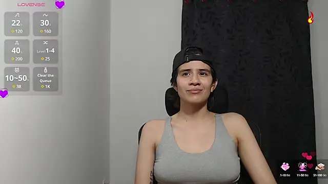 Snapshot of Dha_lia0 chatting on 03-20-25, 05:46 Dha lia0 online show from 03-20-25, 05:46