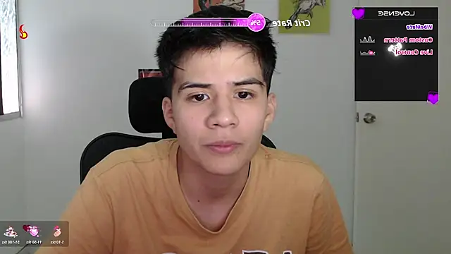 Snapshot of Dha_lia0 chatting on 06-11-26, 04:38 Dha lia0 online show from 06-11-26, 04:38