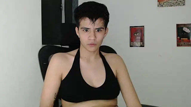 Snapshot of Dha_lia0 chatting on 06-22-26, 04:09 Dha lia0 online show from 06-22-26, 04:09
