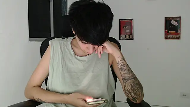 Snapshot of Dha_lia0 chatting on 07-14-26, 02:05 Dha lia0 online show from 07-14-26, 02:05