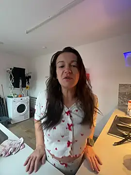 GoddessLucyRose online show from 10-04-25, 08:34