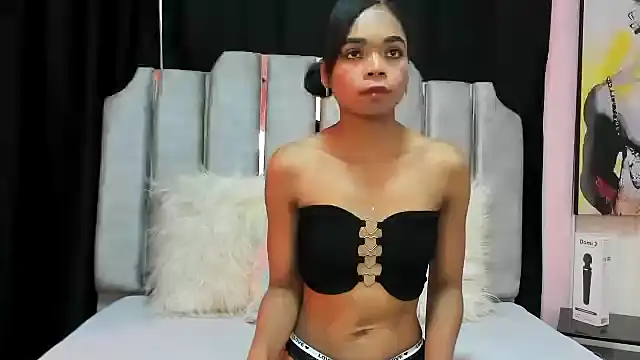 Snapshot of Gletty_noa chatting on 11-27-25, 07:16 Gletty noa online show from 11-27-25, 07:16