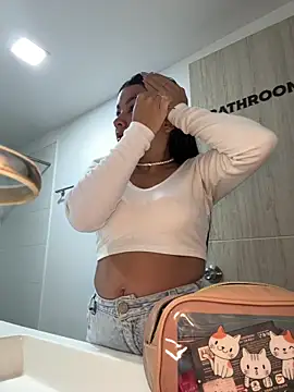 ValeriaOrtega online show from 04-27-26, 11:08