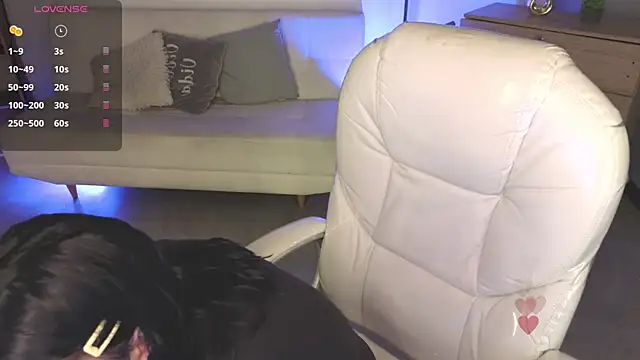 Nicole Foxx  online show from 02-23-26, 08:06