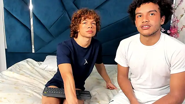 Snapshot of DanteAndKyle chatting on 02-07-25, 03:52 DanteAndKyle online show from 02-07-25, 03:52