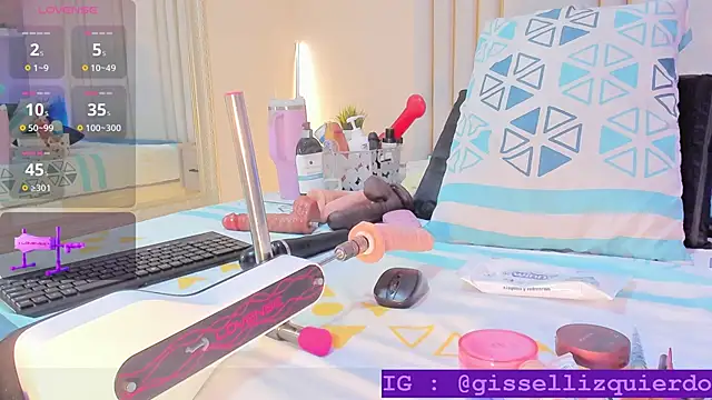 Snapshot of Liincostelloo chatting on 10-29-25, 07:59 Liincostelloo online show from 10-29-25, 07:59