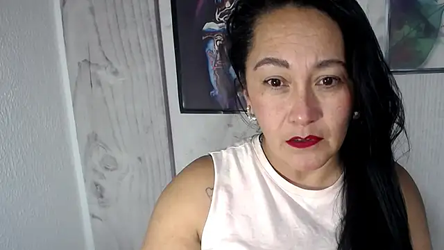 JULIANAWET69 online show from 12-02-25, 04:29