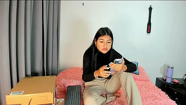 Snapshot of 1lubonnie chatting on 01-30-25, 01:22 1lubonnie online show from 01-30-25, 01:22