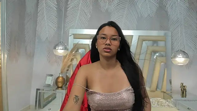 Snapshot of LIA_SWAN_ chatting on 02-10-25, 03:46 LIA SWAN online show from 02-10-25, 03:46