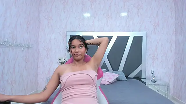 Snapshot of LIA_SWAN_ chatting on 03-02-25, 10:03 LIA SWAN online show from 03-02-25, 10:03