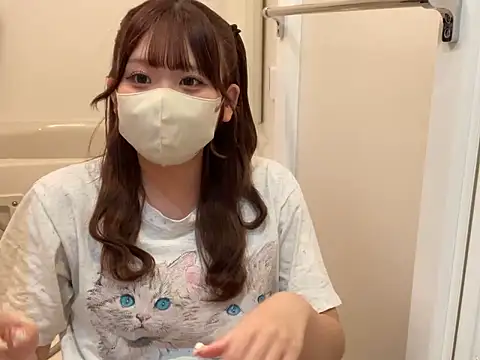 Snapshot of shina_mo_n_ch chatting on 05-24-26, 12:54 shina mo n ch online show from 05-24-26, 12:54