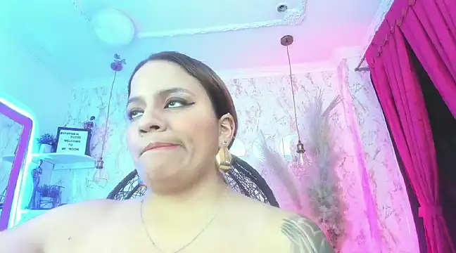 victoria  floyd online show from 02-06-25, 12:43