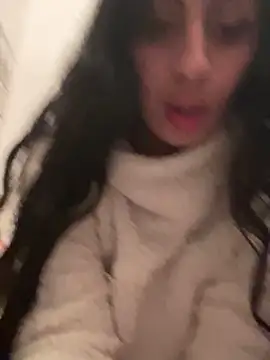 Snapshot of majdolin78 chatting on 02-28-25, 06:31 majdolin78 online show from 02-28-25, 06:31