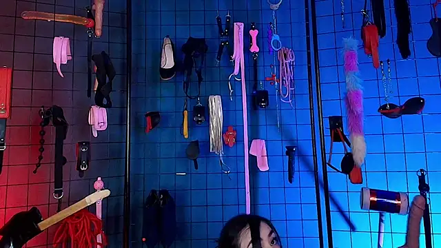 Snapshot of lucy_queensss chatting on 12-04-25, 09:12 lucy queensss online show from 12-04-25, 09:12