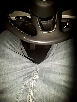 Nzino1983 online show from 03-19-26, 06:01