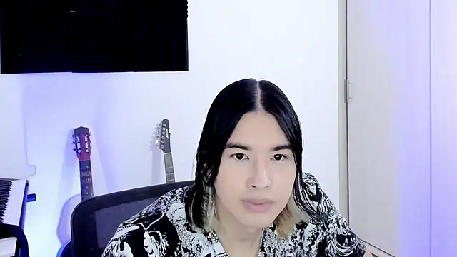 Snapshot of JordiWilld chatting on 10-10-25, 02:54 JordiWilld online show from 10-10-25, 02:54