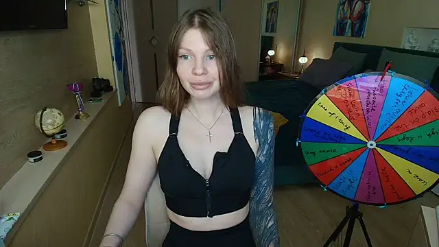 Snapshot of ReginaSparkle chatting on 06-01-26, 06:26 ReginaSparkle online show from 06-01-26, 06:26