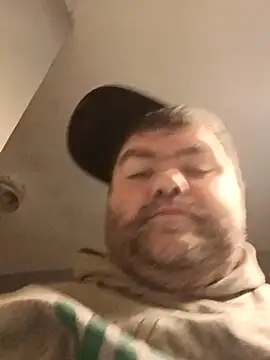 Snapshot of Rcraigue4 chatting on 11-04-25, 09:19 Rcraigue4 online show from 11-04-25, 09:19