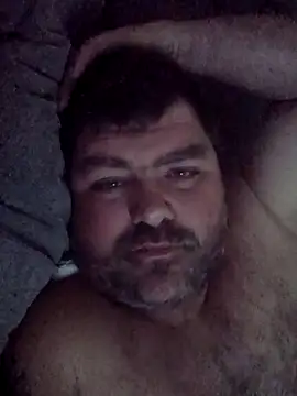 Snapshot of Rcraigue4 chatting on 11-07-25, 01:00 Rcraigue4 online show from 11-07-25, 01:00