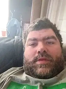 Snapshot of Rcraigue4 chatting on 11-14-25, 03:44 Rcraigue4 online show from 11-14-25, 03:44