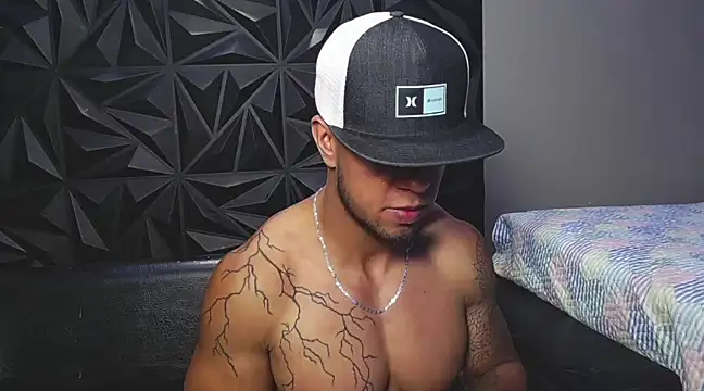 Snapshot of Jacob_Beckett chatting on 02-18-25, 02:59 Jacob Beckett online show from 02-18-25, 02:59