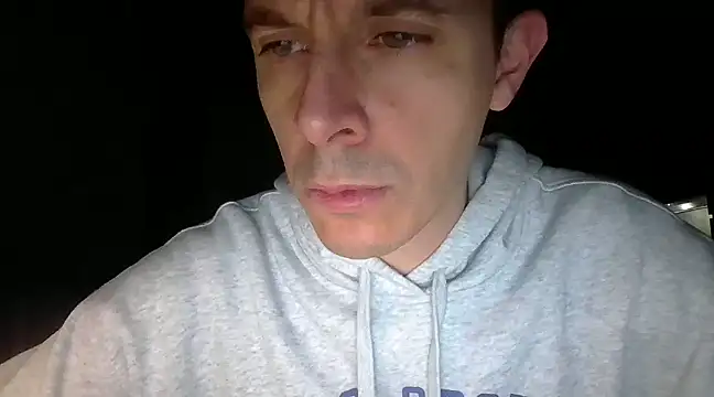 Snapshot of Masterclassyfeet chatting on 02-05-25, 09:07 Masterclassyfeet online show from 02-05-25, 09:07