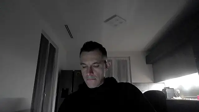 Snapshot of Masterclassyfeet chatting on 02-08-25, 10:51 Masterclassyfeet online show from 02-08-25, 10:51