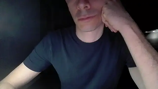 Snapshot of Masterclassyfeet chatting on 02-15-25, 09:48 Masterclassyfeet online show from 02-15-25, 09:48