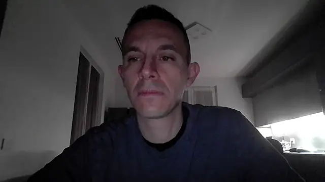 Snapshot of Masterclassyfeet chatting on 03-22-25, 11:53 Masterclassyfeet online show from 03-22-25, 11:53