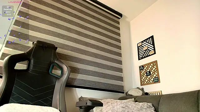 love sharol  online show from 10-25-25, 03:03