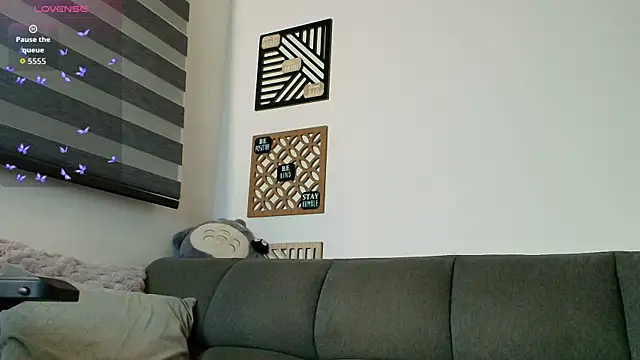 love sharol  online show from 12-16-25, 03:11