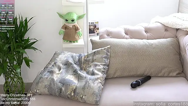 tatiana  cortes18 online show from 12-24-24, 05:02